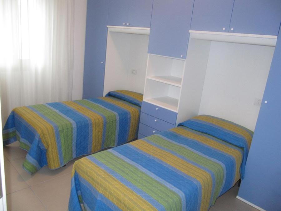 Hotel Bernard San Benedetto del Tronto Rum bild