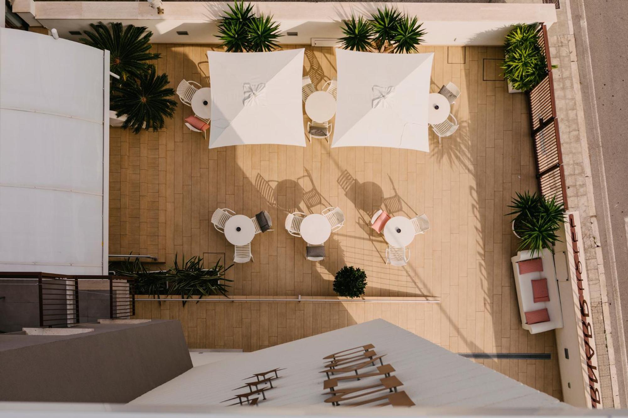 Hotel Bernard San Benedetto del Tronto Exteriör bild